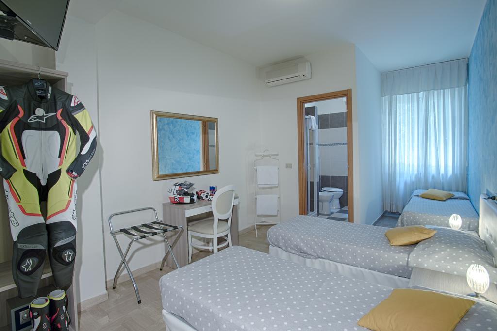 Locanda San Biagio Misano Adriatico Eksteriør billede
