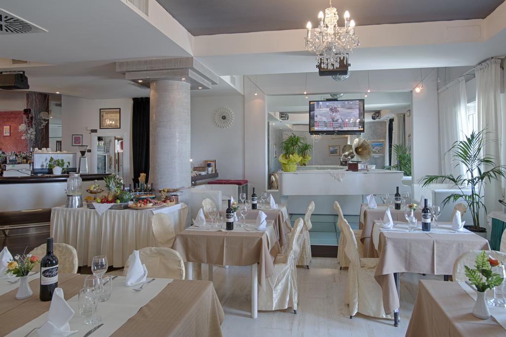 Locanda San Biagio Misano Adriatico Eksteriør billede