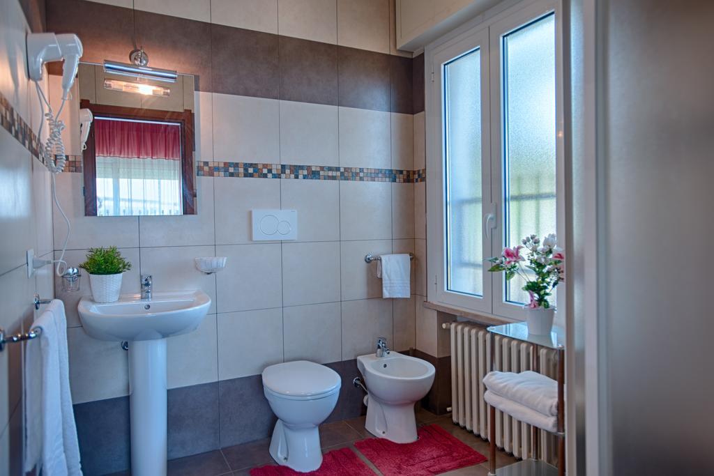 Locanda San Biagio Misano Adriatico Eksteriør billede