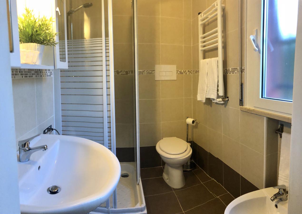 Locanda San Biagio Misano Adriatico Værelse billede